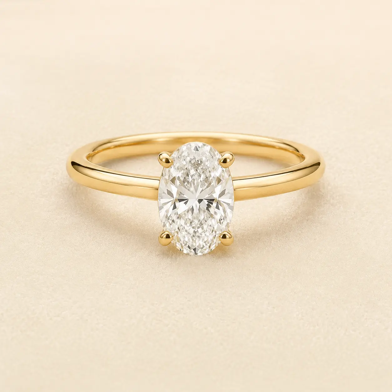 The Oval Solitaire in yellow gold
